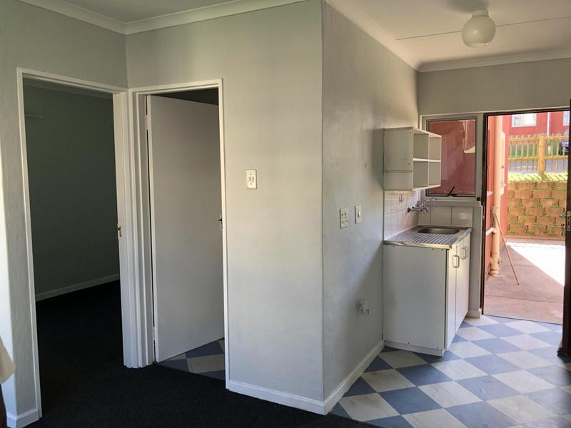 To Let 1 Bedroom Property for Rent in Amalinda Eastern Cape